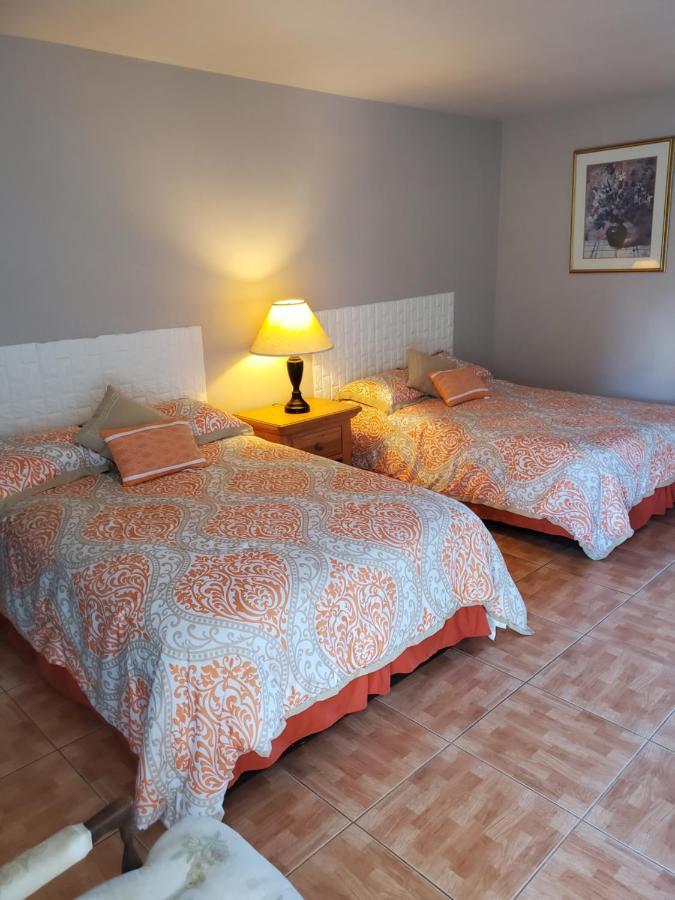 Conty'S Motel Naples Manor Ngoại thất bức ảnh